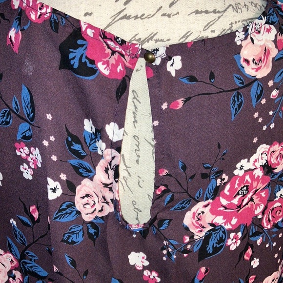 🎉4 for $20 Self Esteem Cold Shoulder Blouse, 2X - Picture 6 of 9